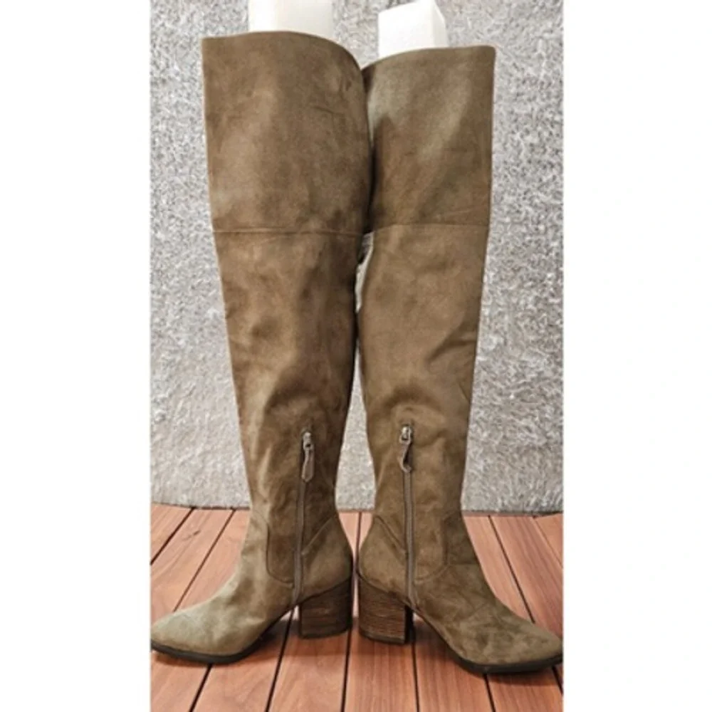 BP Luke Over The Knee Boots Taupe Faux Suede Block Heel Womens 6M Excellent
